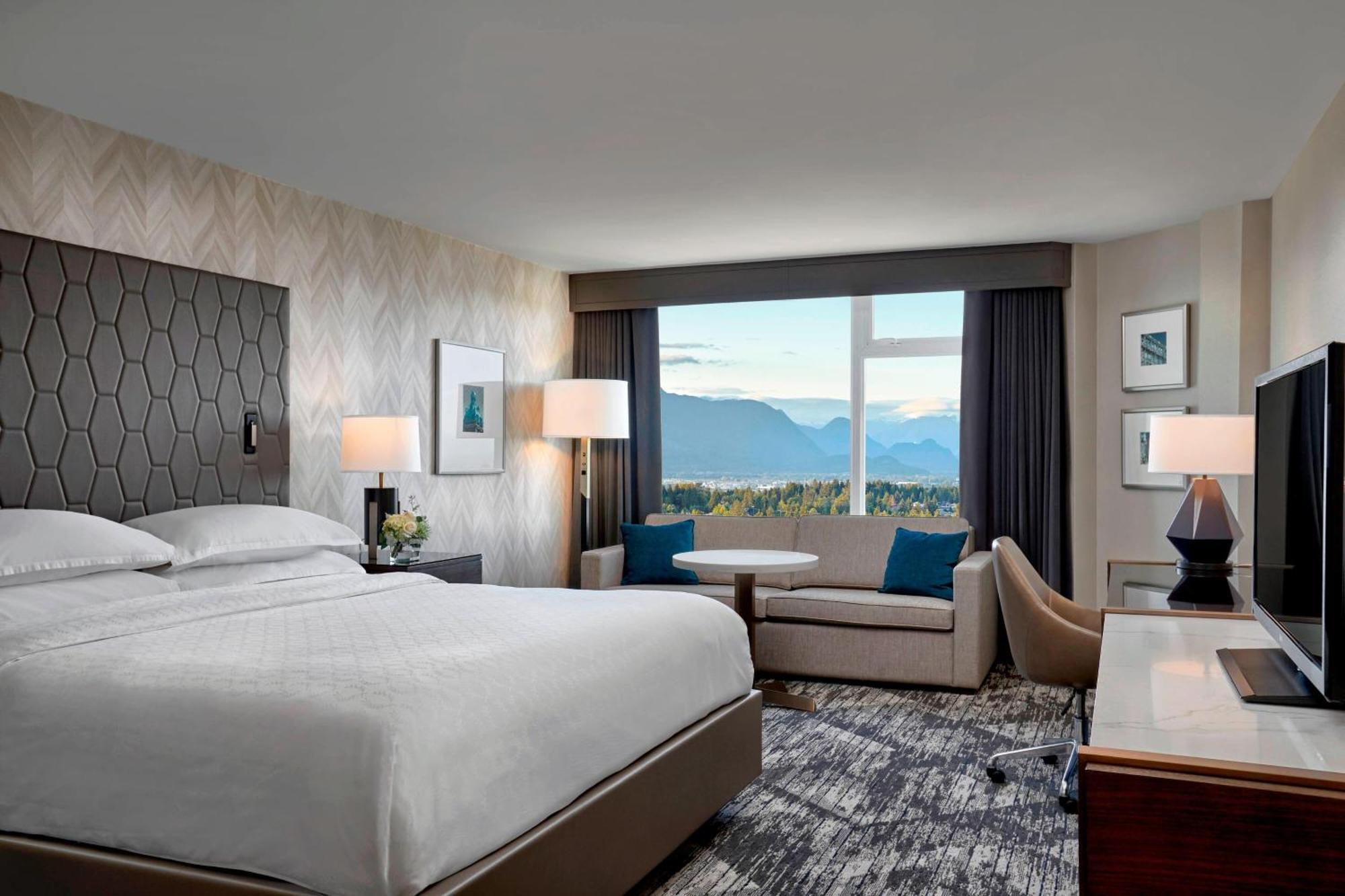 סארי Sheraton Vancouver Guildford Hotel מראה חיצוני תמונה